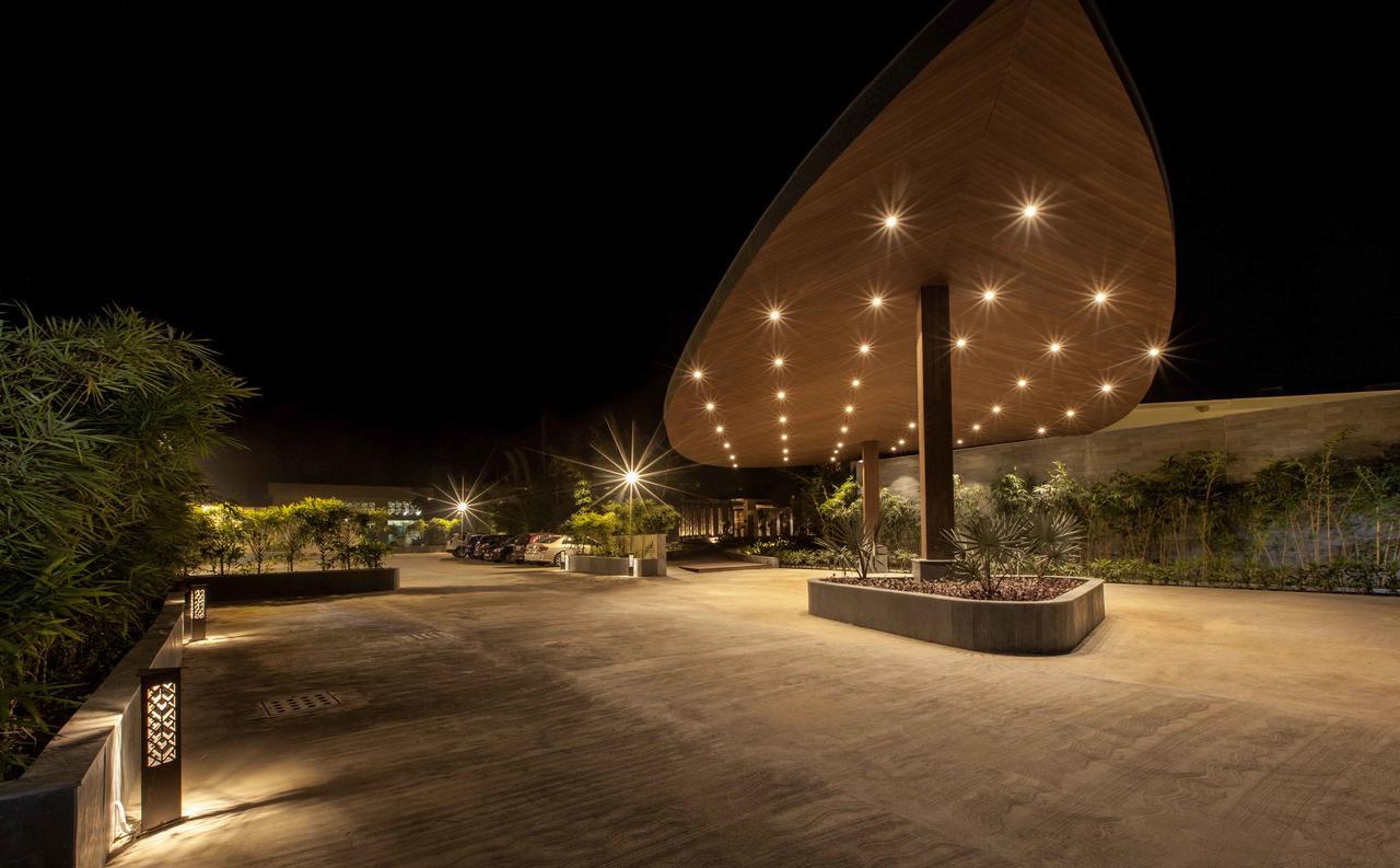 Lemon Tree Premier, Corbett Ramnagar (Uttarakhand) Exterior foto